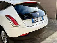 Usata Lancia Delta 120 CV (88 kW) 2010 Bianco Utilitaria