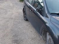 Begagnad Ford Focus 100 HK (73 kW) 2009 Blå Kombi