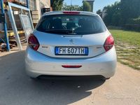 Usata Peugeot 208 68 CV (50 kW) 2017 Grigio Utilitaria