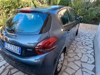 Usata Peugeot 208 75 CV (55 kW) 2016 Grigio Utilitaria