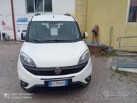 Usata Fiat Doblò Dynamic 105 CV (77 kW) 2016 Bianco Monovolume