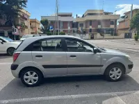 Usata Kia Rio EX 110 CV (80 kW) 2007 Berlina