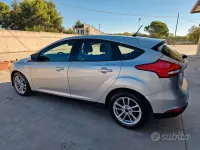 Begagnad Ford Focus 95 HK (69 kW) 2017 Grå Sedan