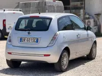 Usata Lancia Ypsilon 60 CV (44 kW) 2008 Grigio Utilitaria