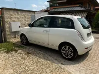 Usata Lancia Ypsilon 77 CV (56 kW) 2011 Bianco Utilitaria