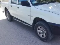 Usata Mitsubishi L 115 CV (84 kW) 2005 Bianco SUV