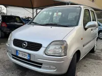 Usata Opel Agila 75 CV (55 kW) 2001 Grigio Monovolume