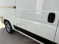 Usado Fiat Ducato 33 140 HP (102 kW) 2023 Branco Van