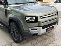 Usata Land Rover Defender HSE 200 CV (147 kW) 2021 Verde SUV