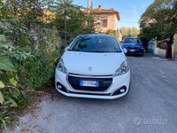 Usata Peugeot 208 82 CV (60 kW) 2016 Bianco Utilitaria