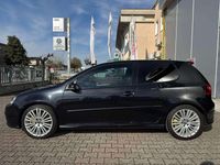 Usata VW Golf IV R 250 CV (183 kW) 2006 Black magic Berlina
