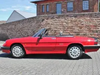 Usata Alfa Romeo Spider Quadrifoglio Verde 125 CV (91 kW) 1987 Rosso Cabrio