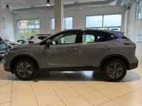 Usata Nissan Qashqai Acenta 140 CV (102 kW) 2025 Ceramic grey SUV