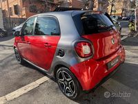 Usata Smart ForFour Prime 89 CV (65 kW) 2016 Rosso Utilitaria