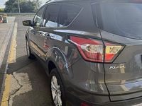 Usado Ford Kuga Titanium 150 CV (110 kW) 2018 Gris SUV