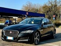 Usata Jaguar XF Business Edition 179 CV (131 kW) 2017 Nero Berlina