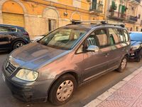 Usata VW Touran Trendline 140 CV (102 kW) 2006 Grigio Monovolume