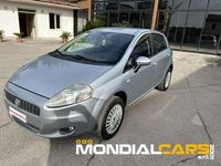 Usata Fiat Grande Punto Dynamic 77 CV (56 kW) 2009 Gray Utilitaria