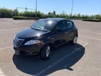 Usata Lancia Ypsilon 69 CV (50 kW) 2014 Nero Utilitaria