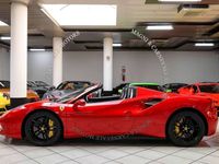 usata Ferrari 488 SPIDER|FULL CARBON PACK|LIFT SYSTEM|GOLDRAKE SEATS