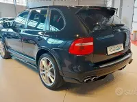 Usata Porsche Cayenne 405 CV (297 kW) 2009 Nero SUV
