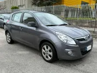 Usata Hyundai i20 Edition 75 CV (55 kW) 2011 Grigio Utilitaria