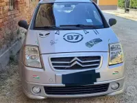 Usata Citroën C2 68 CV (50 kW) 2004 Grigio Utilitaria