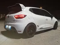 Käytetty Renault Clio IV R.S. 200 HP (147 kW) 2013 Sedan