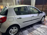Usata Renault Clio III 86 CV (63 kW) 2006 Grigio Berlina