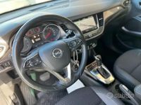 Usata Opel Crossland 110 CV (80 kW) 2018 Nero SUV