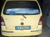 Usata Opel Agila 60 CV (44 kW) 2004 Giallo Monovolume