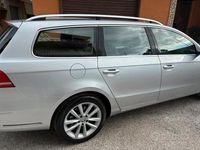 Usata VW Passat 130 CV (95 kW) 2012 Station wagon