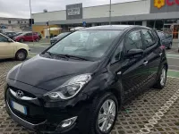Usata Hyundai ix20 Comfort 90 CV (66 kW) 2015 Nero Utilitaria