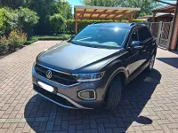 Usata VW T-Roc Edition 110 CV (80 kW) 2024 Grigio SUV