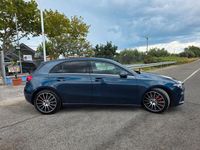 Usata Mercedes A180 Business 115 CV (84 kW) 2020 Blu Berlina