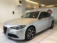 Usata Alfa Romeo Giulia Tech Edition 160 CV (117 kW) 2019 Grigio Berlina
