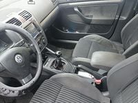 Usata VW Golf V Sportline 105 CV (77 kW) 2007 Nero Berlina