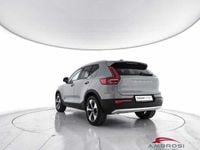 Usata Volvo XC40 Core 163 CV (119 kW) 2025 Grigio SUV