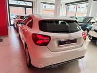 Usata Mercedes A180 109 CV (80 kW) 2017 Bianco Berlina