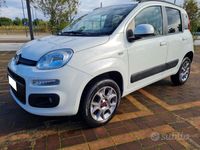 Usata Fiat Panda 4x4 S 95 CV (69 kW) 2016 Bianco pastello Utilitaria