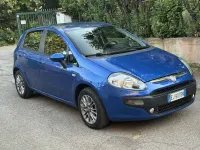 Usata Fiat Punto Evo Dynamic 69 CV (50 kW) 2011 Bluazzurro Utilitaria