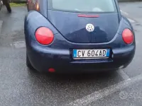 Usata VW New Beetle 101 CV (74 kW) 2005 Blu Utilitaria