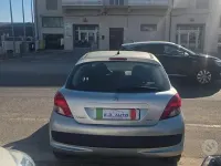 Usata Peugeot 207 68 CV (50 kW) 2011 Grigio Berlina