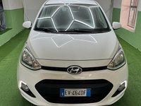 Usata Hyundai i10 67 CV (49 kW) 2015 Bianco Utilitaria