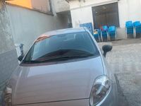 Usata Fiat Punto 65 CV (47 kW) 2010 Grigio Utilitaria