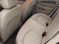 Usata Jaguar X-type Executive 196 CV (144 kW) 2004 Grigio Berlina