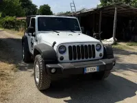 Usata Jeep Wrangler Sport 200 CV (147 kW) 2011 Bianco SUV
