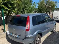 Usata Ford Fusion 68 CV (50 kW) 2007 Blu Utilitaria