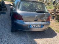 Usata Peugeot 307 109 CV (80 kW) 2004 Grigio Utilitaria