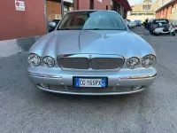 Usata Jaguar XJ Executive 258 CV (189 kW) 2003 Argento Berlina